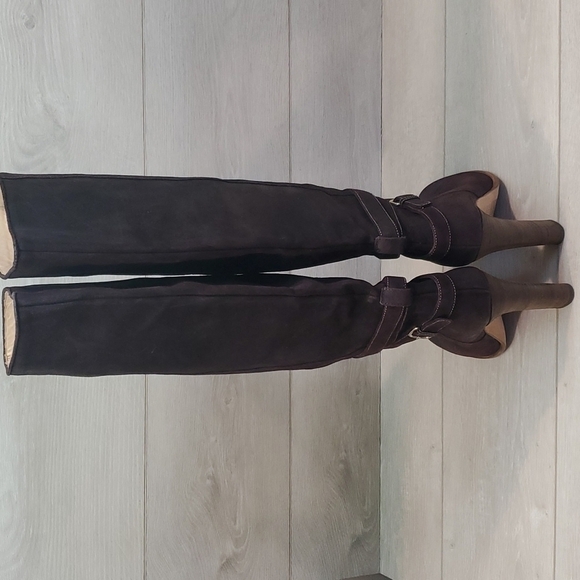 Club Monaco Womens Tall Suede Heels boots shoes sz 40 US 9 - Picture 5 of 11